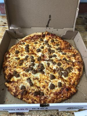 Duccini's Pizza by null