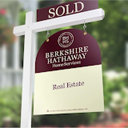 Suzanne Elliott - Berkshire Hathaway