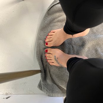 D's House Nails - Toe color change - Nail Salons Near Me - Pleasant Hill, California D's House Nails - Toe color change - Nail Salons Near Me - Pleasant Hill, California