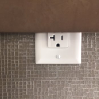 Hilton Garden Inn Waco - Outlet blocked by bathroom shelving. - Hotels Near Me - Waco, Texas