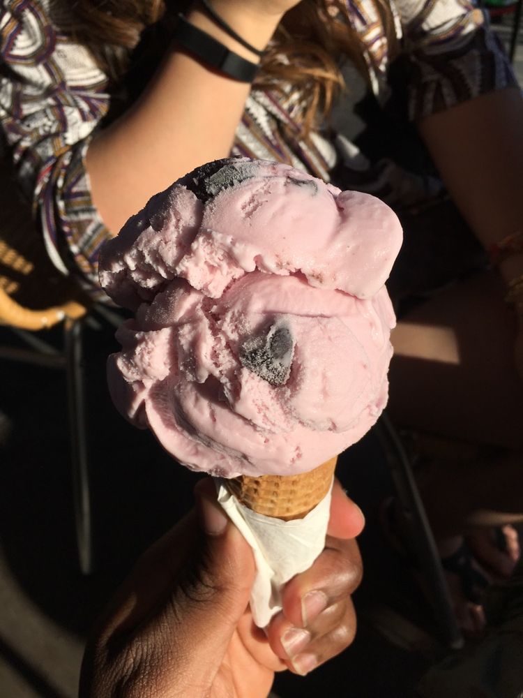 DREYER’S ICE CREAM Updated August 2024 10 Photos & 24 Reviews 714 Ventura Pl, San Diego