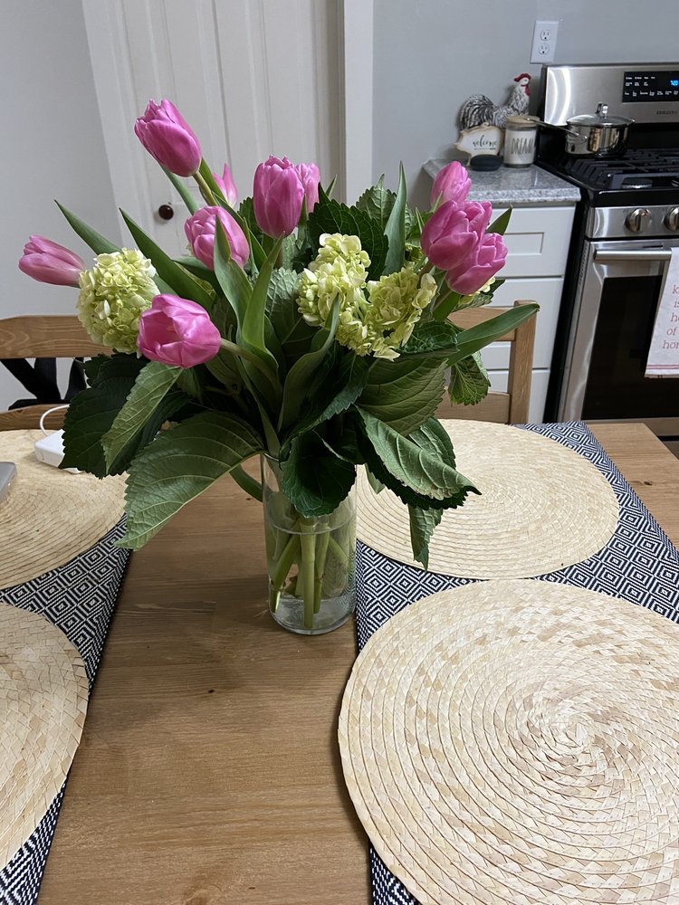 FLORIST 16 Photos & 12 Reviews 501 S Water St