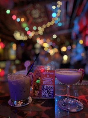 Tiki Tom's by null
