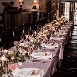 Urban Orchid Floral - Wedding table-scape.