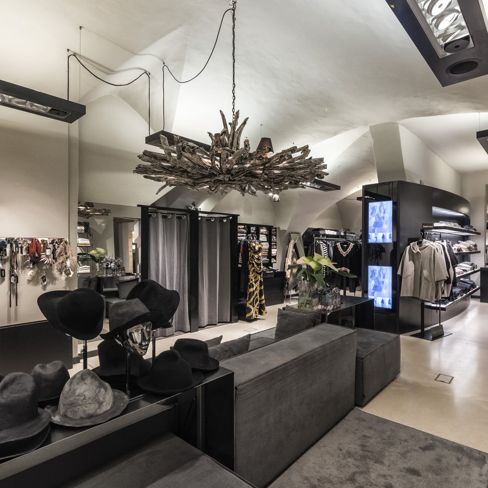 Medieval Italy, image size:1000x1000