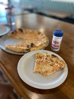 MOZZ Artisan Pizza by null