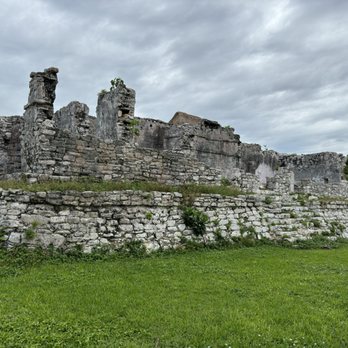 Zona Arqueológica de Tulum - Landmarks & Historical Buildings Near Me - Tulum, ROO