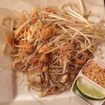 Suko Thai - Chicken Pad Thai - Thai Near Me - Oakville, Ontario Suko Thai - Chicken Pad Thai - Thai Near Me - Oakville, Ontario