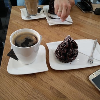 Kochs Kaffebar - Super hyggeligt - Cafes Near Me - Aalborg, 81 Kochs Kaffebar - Super hyggeligt - Cafes Near Me - Aalborg, 81