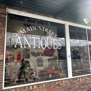 Main Street Antiques - Antiques Near Me - Ellijay, Georgia