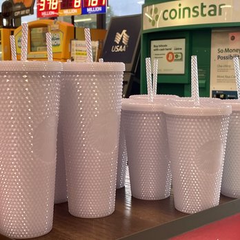 Vons - Holiday 2021 Starbucks cups. - Grocery Near Me - Tarzana, California Vons - Holiday 2021 Starbucks cups. - Grocery Near Me - Tarzana, California