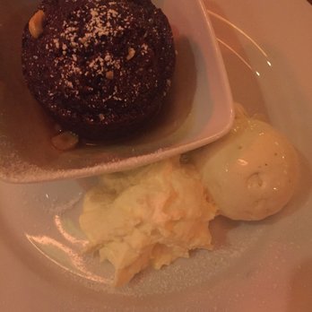 Durty Nelly's - Toffee pudding - Pubs Near Me - Bunratty, CE