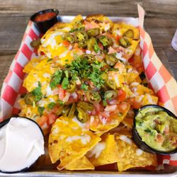 Incredible order of nachos