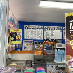 Ralph’s Famous Italian Ices - Inside
