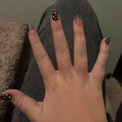 Taylor Nails Spa & Beauty Salon - Nails