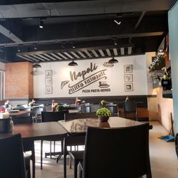 Napoli Pizzeria Ristorante