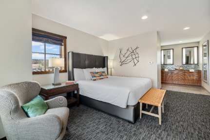 Oxford Hotel Bend by null