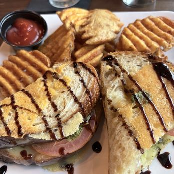 Antilogy - New American Near Me - Greenwood, Indiana