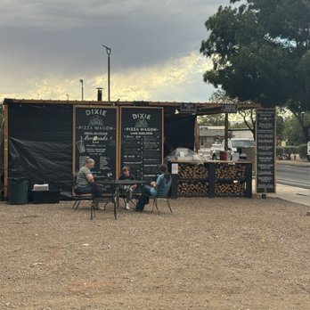 Dixie Pizza Wagon - New location in the food truck park - Street Vendors Near Me - Hurricane, Utah