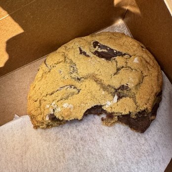 Radio Bakery - Bakeries Near Me - Brooklyn, New York