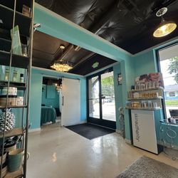 Bellis Salon