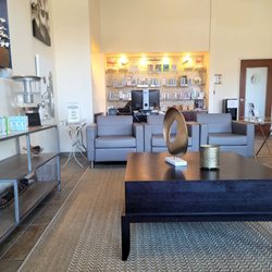 Hand & Stone Massage and Facial Spa - Waiting lounge
