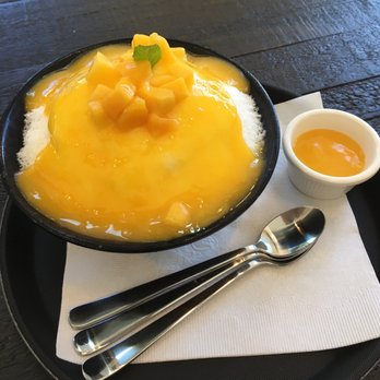 Cafe Sapientia - Mango ice yum - Coffee & Tea Near Me - Oak Park, California