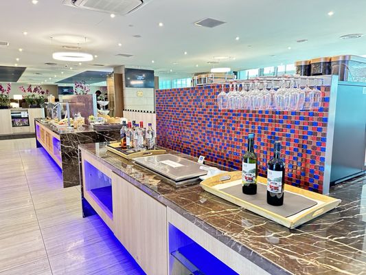 SATS Premier Lounge Terminal 3 by null