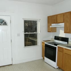 PepZee Realty - a modern kitchen