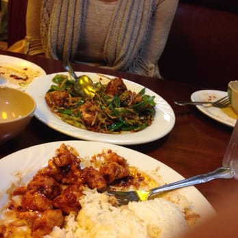 Mom's Kitchen - Good good - Chinese Near Me - Bear, Delaware Mom's Kitchen - Good good - Chinese Near Me - Bear, Delaware