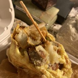Duffy's Bar & Grill - Nasty!! A toothpick INSIDE my breakfast burrito on. Are they trying to kill me ?!?