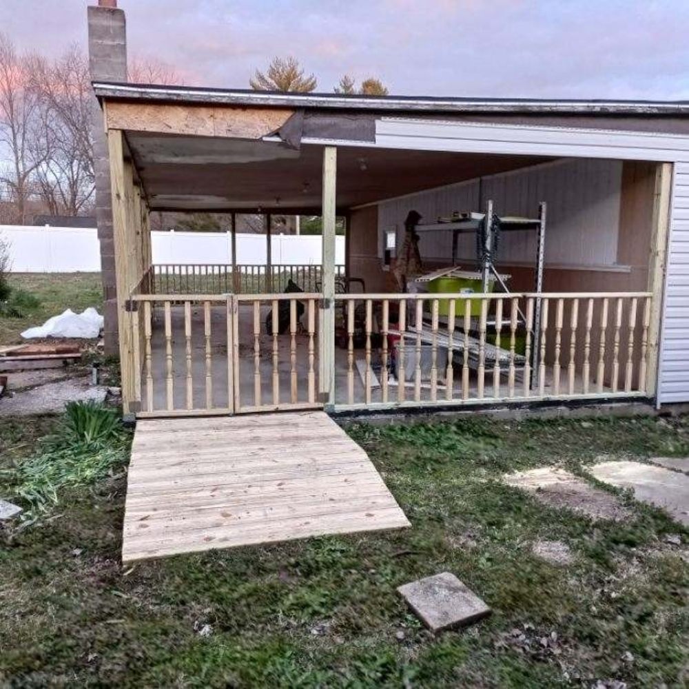 Slide of D&D Construction