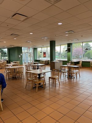 Photo of Krispy Kreme - Elk Grove Village, IL, US. Seating