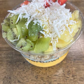 everbowl - Bowl with chia, coconut, kiwi, and more. - Acai Bowls Near Me - Carlsbad, California everbowl - Bowl with chia, coconut, kiwi, and more. - Acai Bowls Near Me - Carlsbad, California