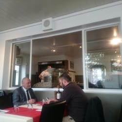 Pizzeria de la Place - Et dans le fond là ou uls cuisent les pizza