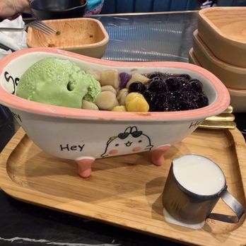 TeaWood Cafe - bathtub dessert with green tea ice cream, boba, grass jelly, taro balls - Japanese Near Me - San Francisco, California TeaWood Cafe - bathtub dessert with green tea ice cream, boba, grass jelly, taro balls - Japanese Near Me - San Francisco, California
