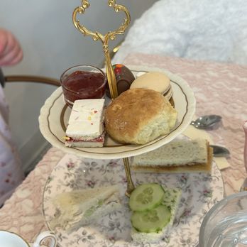 The Vintage Tea & Cake - Selection for the eight year old - Tea Rooms Near Me - Lexington, Massachusetts The Vintage Tea & Cake - Selection for the eight year old - Tea Rooms Near Me - Lexington, Massachusetts