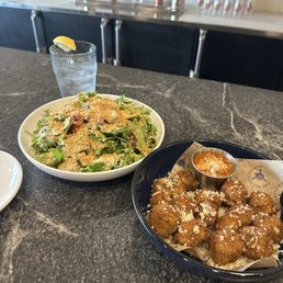 Antipasto Salad & Fried Motz Antipasto Salad & Fried Motz