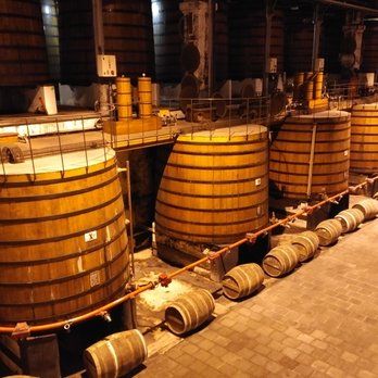 Maison De Cognac Martell - Museums Near Me - Cognac, 16