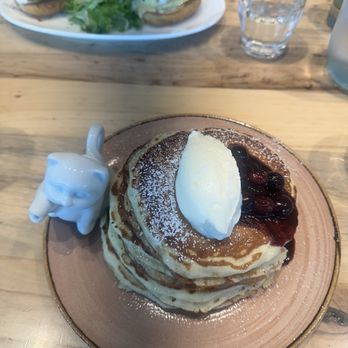 Launderette - Brunch Buttermilk Pancakes - New American Near Me - Austin, Texas Launderette - Brunch Buttermilk Pancakes - New American Near Me - Austin, Texas