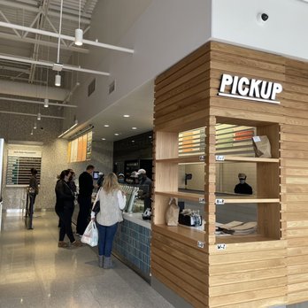 Chopt Creative Salad Co. - Salad Near Me - Alexandria, Virginia