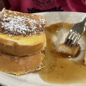 Tony's I-75 Restaurant - Cinnamon French Toast - Diners Near Me - Birch Run, Michigan Tony's I-75 Restaurant - Cinnamon French Toast - Diners Near Me - Birch Run, Michigan