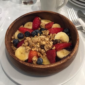 Aloha Kitchen - Acai bowl - Breakfast & Brunch Near Me - Honolulu, Hawaii