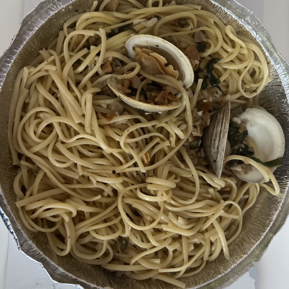 Domani Restaurants - Linguine with Clam Sauce - Pizza Near Me - Hillsdale, New Jersey