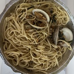 Linguine with Clam Sauce Linguine with Clam Sauce