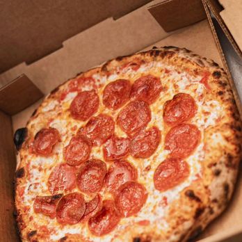 Stoney's Fired Pizza - Pizza Near Me - Cedar Point, North Carolina