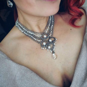 Dollz & Dames - I love this necklace and matching earrings!  I love the retro-vintage style of this store! - Women's Clothing Near Me - New Orleans, Louisiana