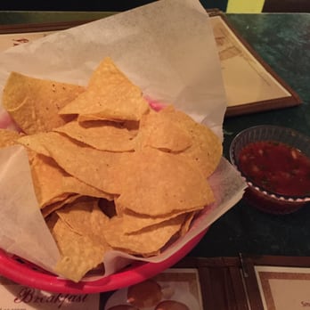 Las Palmas - The free chips and salsa - Mexican Near Me - Thornton, Colorado