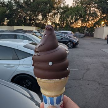 Jonny's Italian Ice - Small vanilla chocolate dipped cone - Ice Cream & Frozen Yogurt Near Me - Sunnyvale, California Jonny's Italian Ice - Small vanilla chocolate dipped cone - Ice Cream & Frozen Yogurt Near Me - Sunnyvale, California