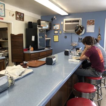 Candy's Diner - Candy's counter - Diners Near Me - Woodstock, Virginia Candy's Diner - Candy's counter - Diners Near Me - Woodstock, Virginia